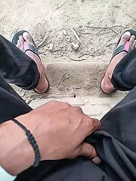 Snapshot of Zaalimmboy chatting on 11/04/25, 10:36 Zaalimmboy online show from 11/04/25, 10:36