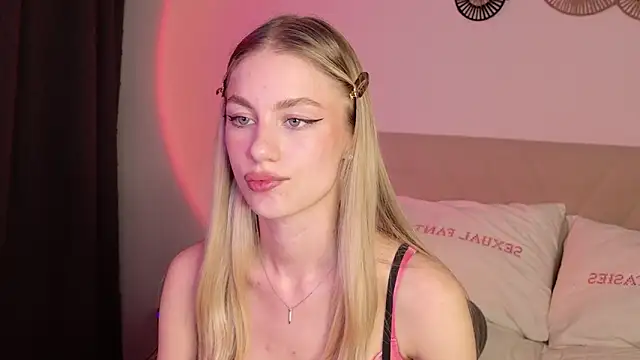 GabriellaOlsen online show from 04/03/26, 01:53