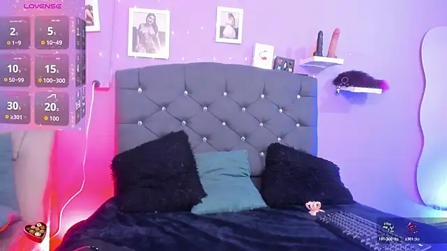 Snapshot of celesstte_00 chatting on 02/16/26, 12:12 celesstte 00 online show from 02/16/26, 12:12