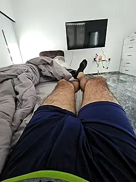 j0nathan00 online show from 02/14/25, 04:20