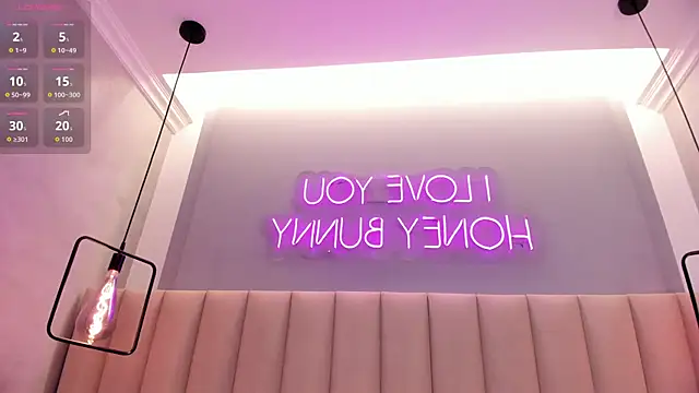 Naomymonroe  online show from 07/14/26, 10:21