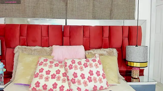 NatyParker online show from 02/12/26, 01:39