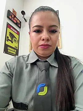 Snapshot of Ariana-07 chatting on 04/29/26, 01:15 Ariana-07 online show from 04/29/26, 01:15