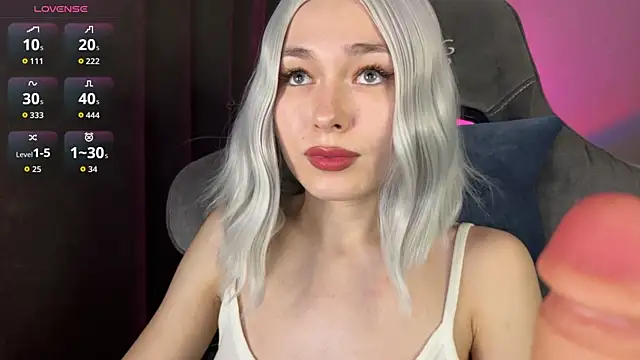 Ohmy Nora  online show from 08/06/26, 04:14
