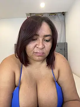 KarlaWild online show from 02/21/25, 09:22