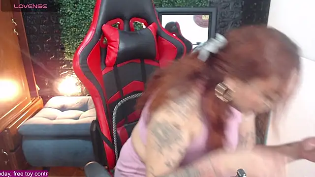 natyk m online show from 10/28/25, 08:00