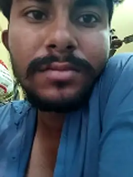 Snapshot of Sexy_hasina201 chatting on 03/06/26, 01:35 Sexy hasina201 online show from 03/06/26, 01:35