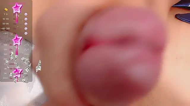 Snapshot of Angeles_Busst chatting on 02/18/25, 03:32 Angeles Busst online show from 02/18/25, 03:32