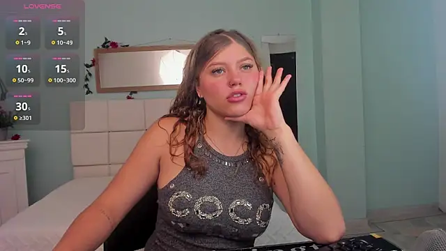 alaia greyy online show from 03/20/25, 12:53