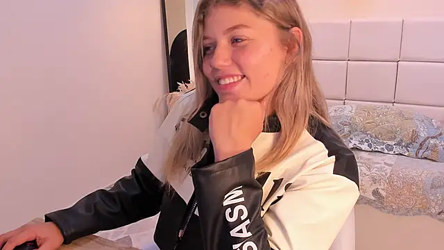 alaia greyy online show from 02/13/26, 11:01