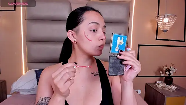 CAYLINCOLLINS online show from 11/15/25, 03:26