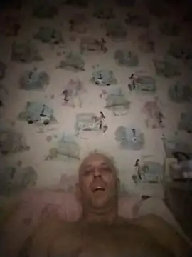 MaxDevilWhite online show from 11/10/25, 09:03