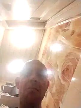 MaxDevilWhite online show from 03/17/26, 01:14