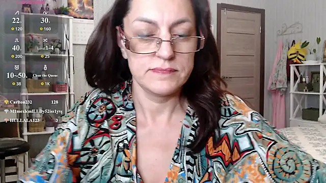 Snapshot of Soffya_Soy chatting on 05/06/26, 10:48 Soffya Soy online show from 05/06/26, 10:48