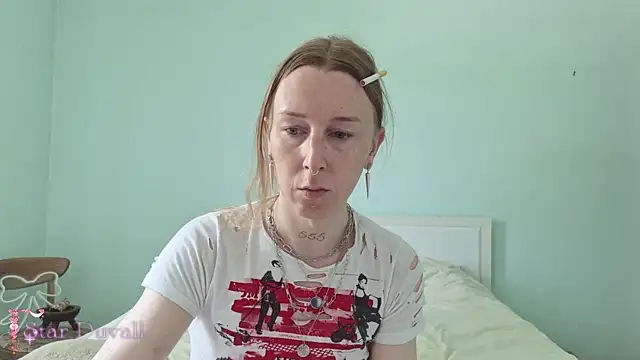 Snapshot of StarDuvall chatting on 07/15/26, 05:07 StarDuvall online show from 07/15/26, 05:07