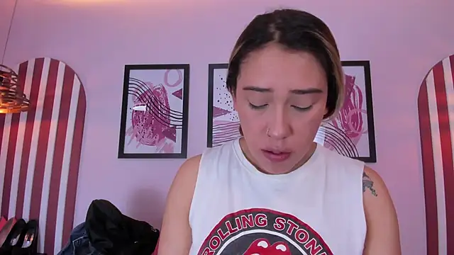 Lannajansen online show from 10/04/25, 01:31