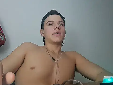 vitorsafado19 online show from 03/04/25, 05:53