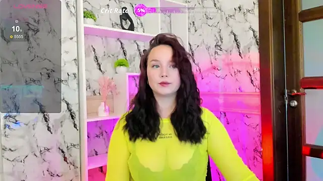 Snapshot of maya_suun chatting on 09/21/25, 02:02 maya suun online show from 09/21/25, 02:02