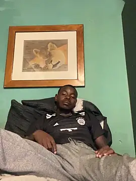 Snapshot of clipper12 chatting on 04/08/26, 09:04 clipper12 online show from 04/08/26, 09:04