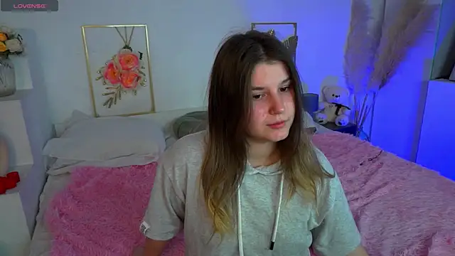 nawuwu online show from 10/26/25, 06:52