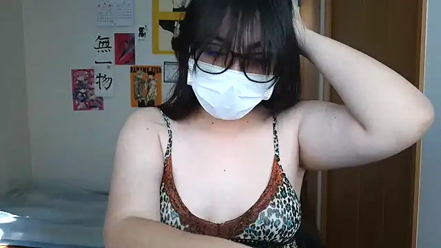 Snapshot of Sisi_cute chatting on 01/06/26, 03:43 Sisi cute online show from 01/06/26, 03:43