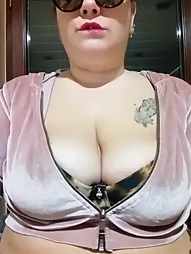 topina8 online show from 11/11/25, 08:31