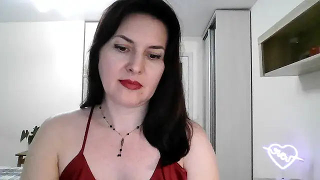 Victoria Glam online show from 03/19/25, 08:00