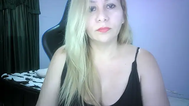 mariana0x online show from 11/04/25, 09:47