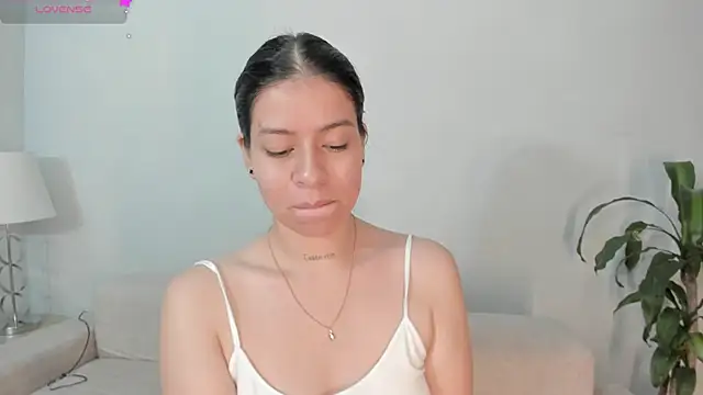 Hannah Jonhson online show from 06/03/26, 03:39