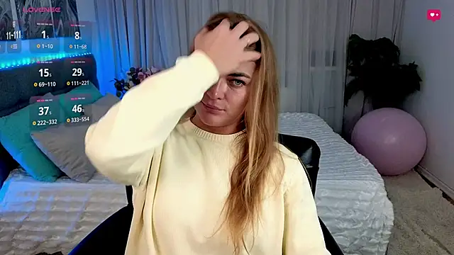 Donna Sun online show from 02/07/25, 01:32