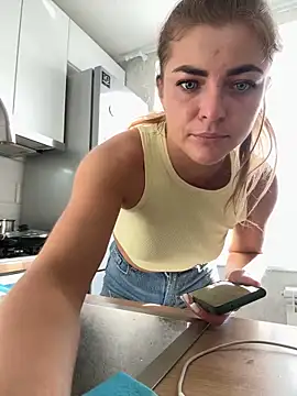 Donna Sun online show from 03/14/25, 12:29