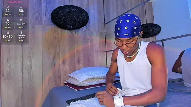 Snapshot of JackBBC18 chatting on 10/02/25, 12:34 JackBBC18 online show from 10/02/25, 12:34