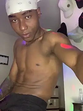 Snapshot of JackBBC18 chatting on 11/17/25, 03:51 JackBBC18 online show from 11/17/25, 03:51