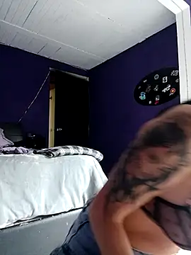 Snapshot of CattyMoon chatting on 03/09/25, 06:43 CattyMoon online show from 03/09/25, 06:43