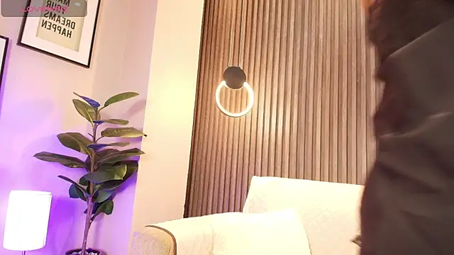 alana rossetti online show from 04/20/26, 12:30