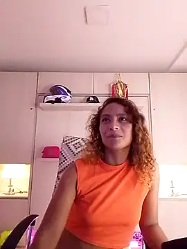 Zoedaniels online show from 02/28/25, 08:39