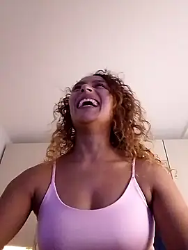 Zoedaniels online show from 03/10/25, 11:27