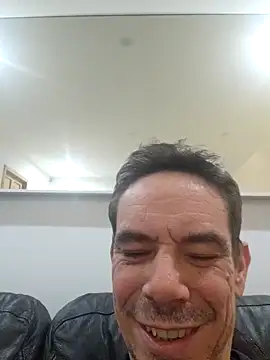 Kenhornu online show from 11/28/25, 08:55