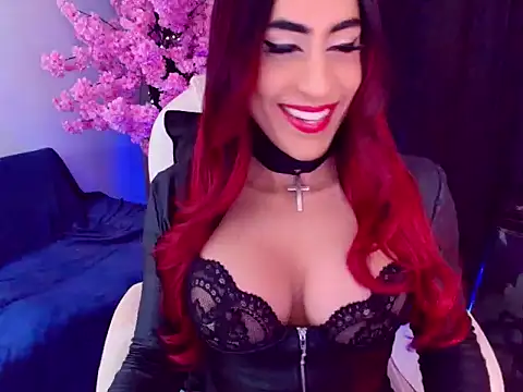 Snapshot of latexgoddes chatting on 07/01/26, 11:48 latexgoddes online show from 07/01/26, 11:48