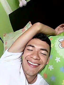 andresiito203 online show from 03/12/25, 05:46