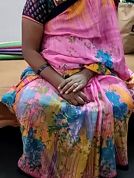 Snapshot of laxmitelugu78 chatting on 01/28/25, 10:45 laxmitelugu78 online show from 01/28/25, 10:45