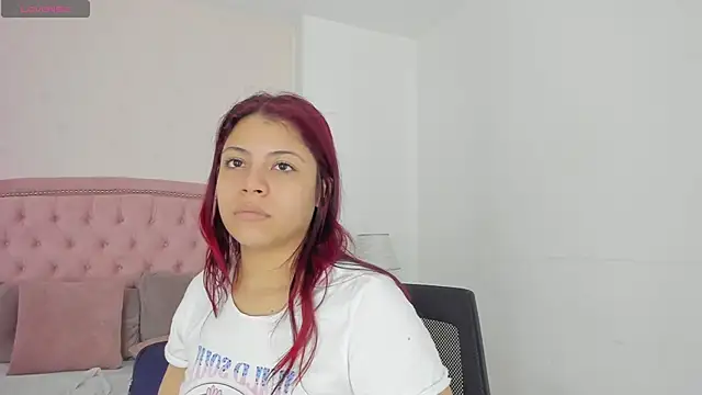 Kendall  Fox online show from 09/12/25, 04:45