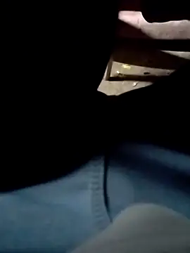 Snapshot of Playboy_bhabhi_00 chatting on 02/25/25, 04:21 Playboy bhabhi 00 online show from 02/25/25, 04:21