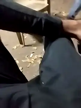 Snapshot of Playboy_bhabhi_00 chatting on 03/22/25, 02:47 Playboy bhabhi 00 online show from 03/22/25, 02:47