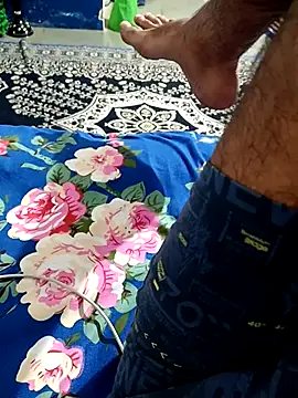 Snapshot of Playboy_bhabhi_00 chatting on 11/29/25, 04:21 Playboy bhabhi 00 online show from 11/29/25, 04:21