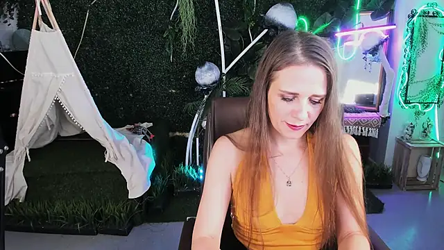 EmiliaBedy online show from 11/27/25, 09:11