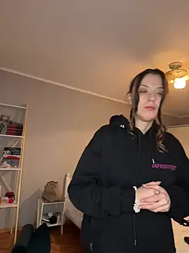 bunnythetailor online show from 02/27/25, 07:58