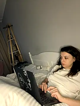 bunnythetailor online show from 11/20/25, 02:28