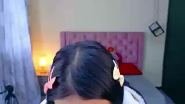 Snapshot of Sofii_cutee chatting on 02/17/26, 12:23 Sofii cutee online show from 02/17/26, 12:23