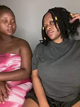 Snapshot of Boneca25 chatting on 01/06/26, 06:00 Boneca25 online show from 01/06/26, 06:00